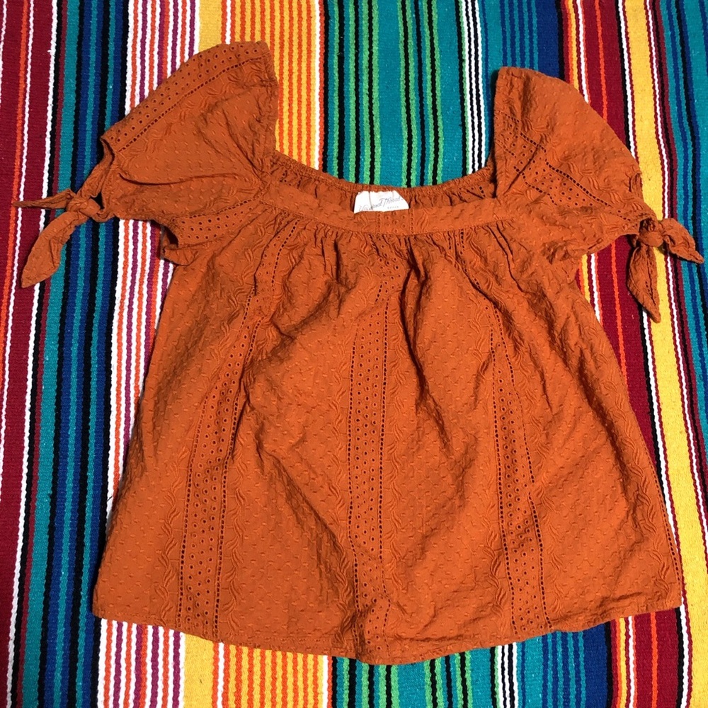 • peasant top •